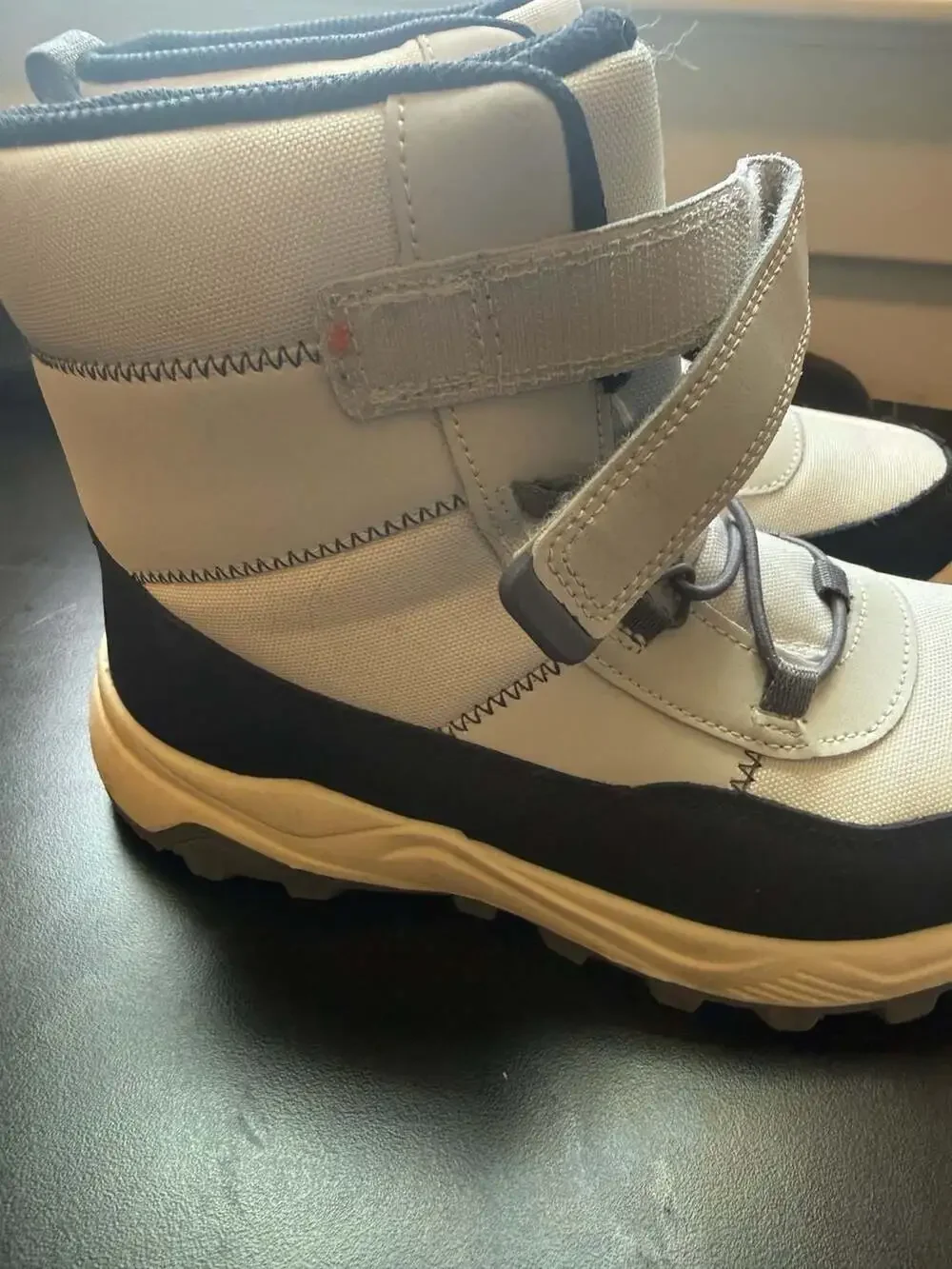 Cat & Jack Kids' Noah Hiker Waterproof Winter Boots
